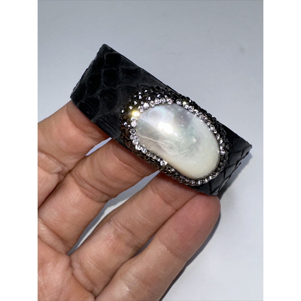 Cuff Bracelet Pearl Shell Black Snakeskin Glitter Stones Halo Handmade - Picture 10 of 11